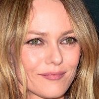 Vanessa Paradis Nude