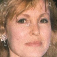 Victoria Tennant Nude