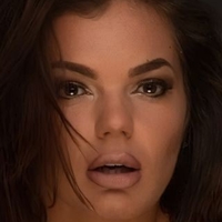 Sarah Hutchinson Nude