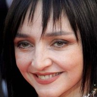 Maria de Medeiros Nude