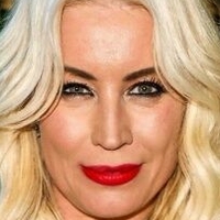 Denise Van Oulten Nude