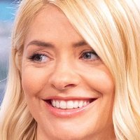 Holly Willoughby Nude
