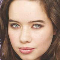 Anna Popplewell Nude