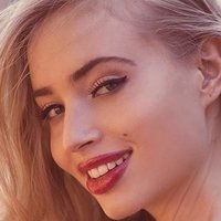 Elisabeth Ferrara Nude