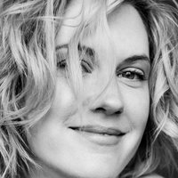 Lauren Lee Smith Nude