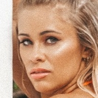 P V Z Nude