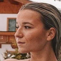 Alina Wachinger Nude