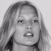 Toni Garrn Nude