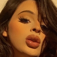 Felicity Greens Nude