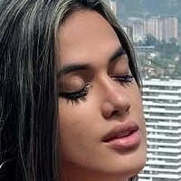 Elizabeth Guisao Nude