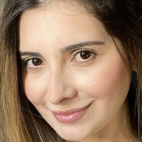 Camilaputini Começou Nude