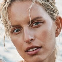 Karolina Kurkova Nude