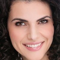 Niki Spiridakos Nude