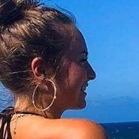 Olivia Holzmacher Nude