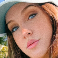 Olivia Schimmel Nude