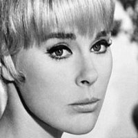 Elke Sommer Nude