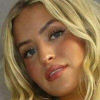 Olivia Chatfield Nude