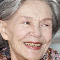 Emmanuelle Riva Nude