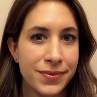 Lindsay Freeman Nude