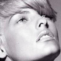 Linda Evangelista Nude