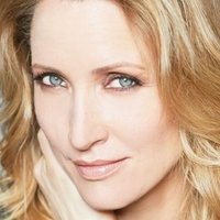 Michelle Nolden Nude