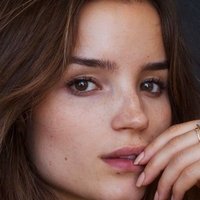 Roos van Montfort Nude