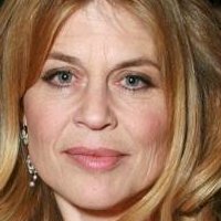 Linda Hamilton Nude