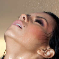 Inna (Sängerin) Nude