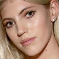 Devon Windsor Nude