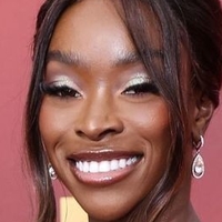 Chelsea Lazkani Nude