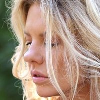 Rebekka Armstrong Nude