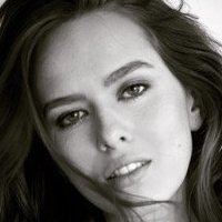 Elizabeth McLaughlin Nude