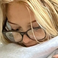 Hollie Chamberlain Nude