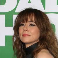 Linda Cardellini Nude