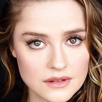 Stephanie Van Dyck Nude