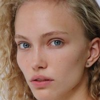 Kim Van der Laan Nude