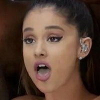Ariana Grande Nude