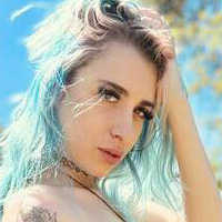 Pearl Sage - Hairy Queen Nude