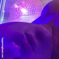 iahotwifeintraining Nude