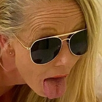 mommy-mysterious Nude