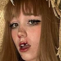 Toothless Teddie Nude