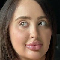 Icilia Billions Nude