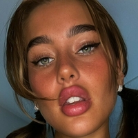 Nicole Kikabidze Nude