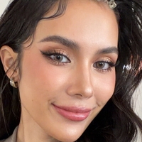 Saffron Maya Snook Nude