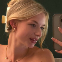 Desireé Ludwig Nude