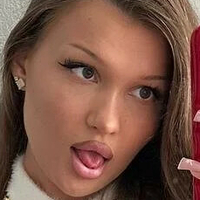 UuGrech Nude