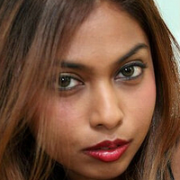 Laura Patricia Chandran Nude