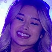 okayniena Nude