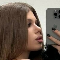 simka.le Nude
