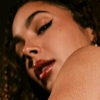 Alarie Prema Nude